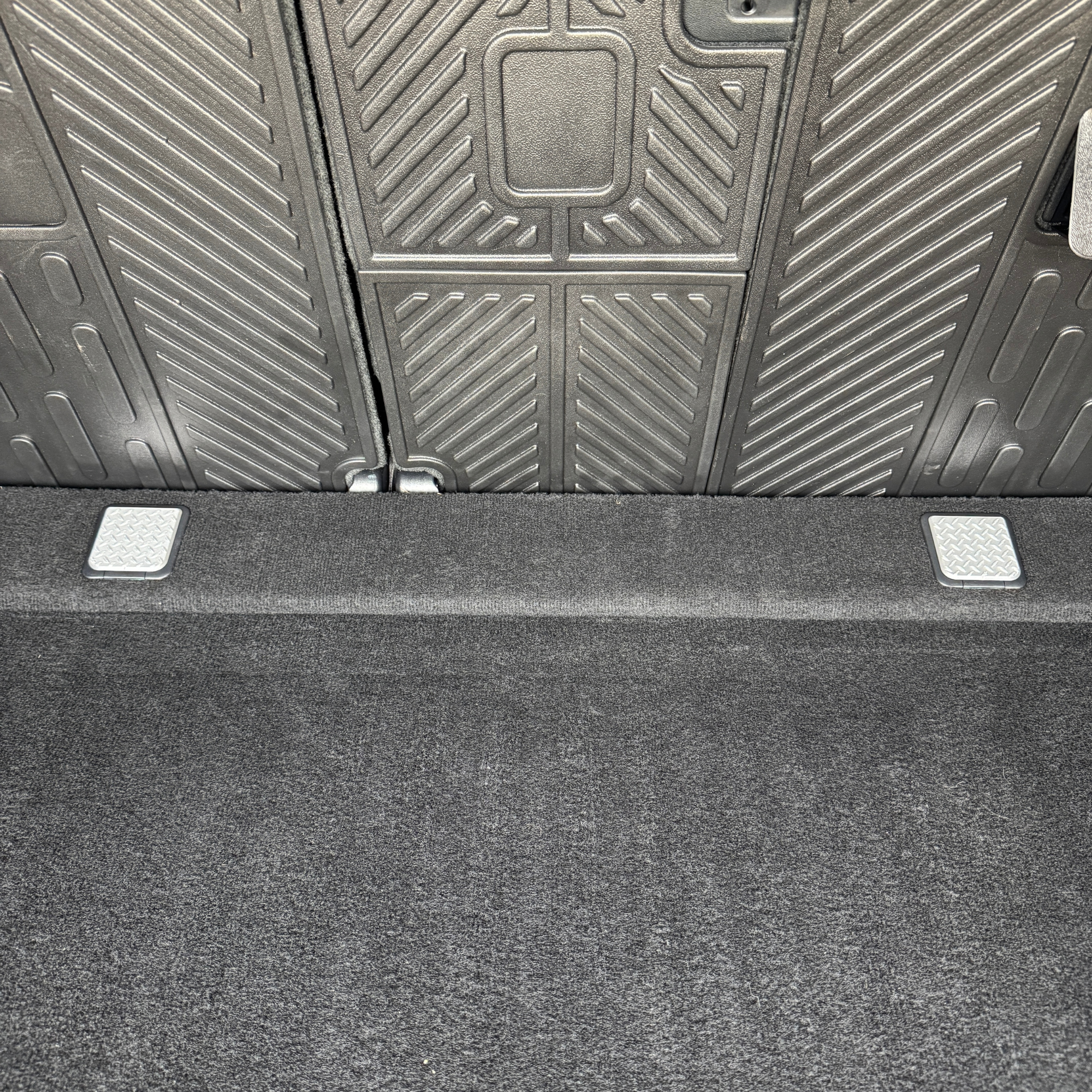 Designer D-ring Accessories - Honeycomb Design. Eliminate dirt buildup and endless cleaning.
